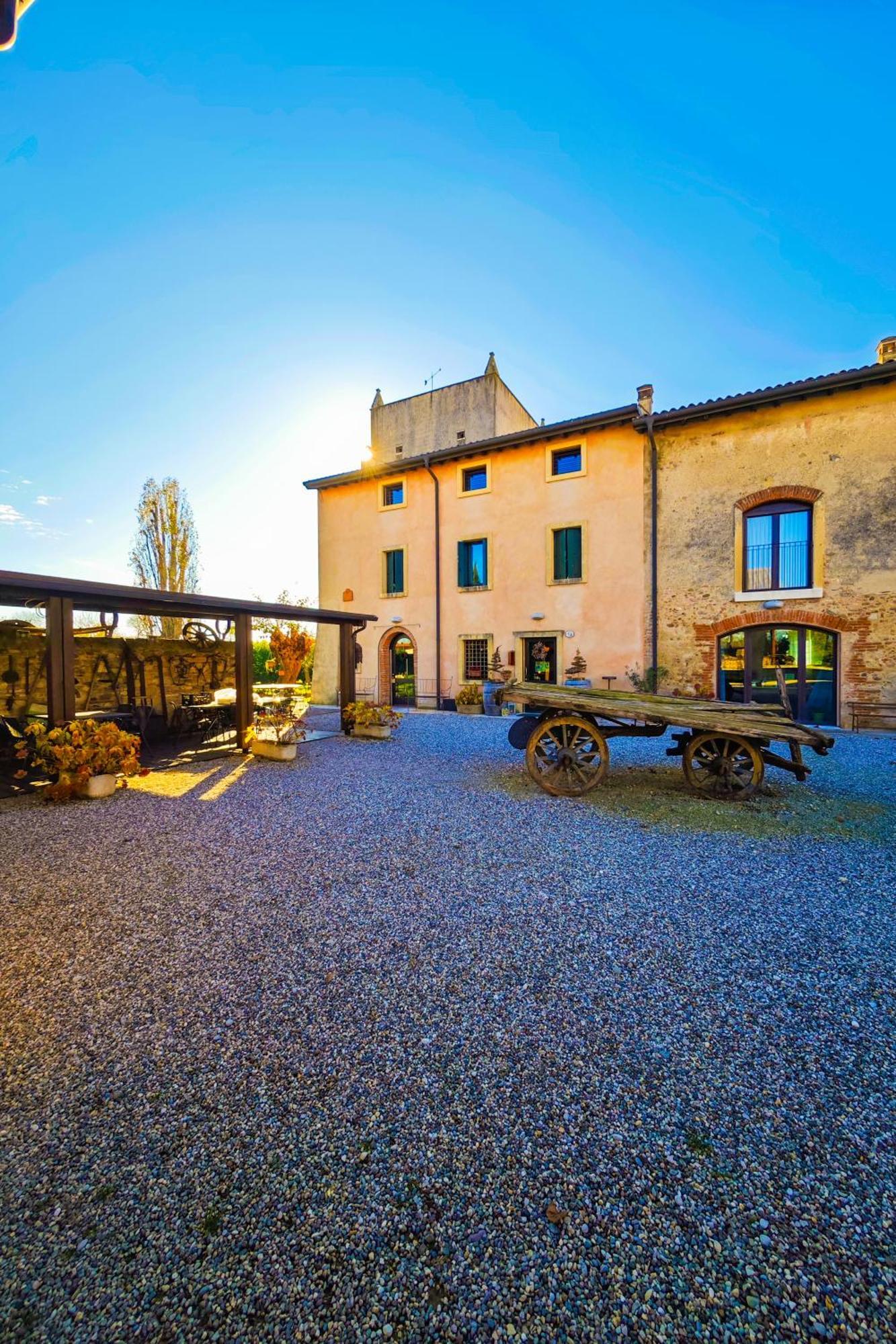 Agriturismo Nicobresaola Sommacampagna Zewnętrze zdjęcie